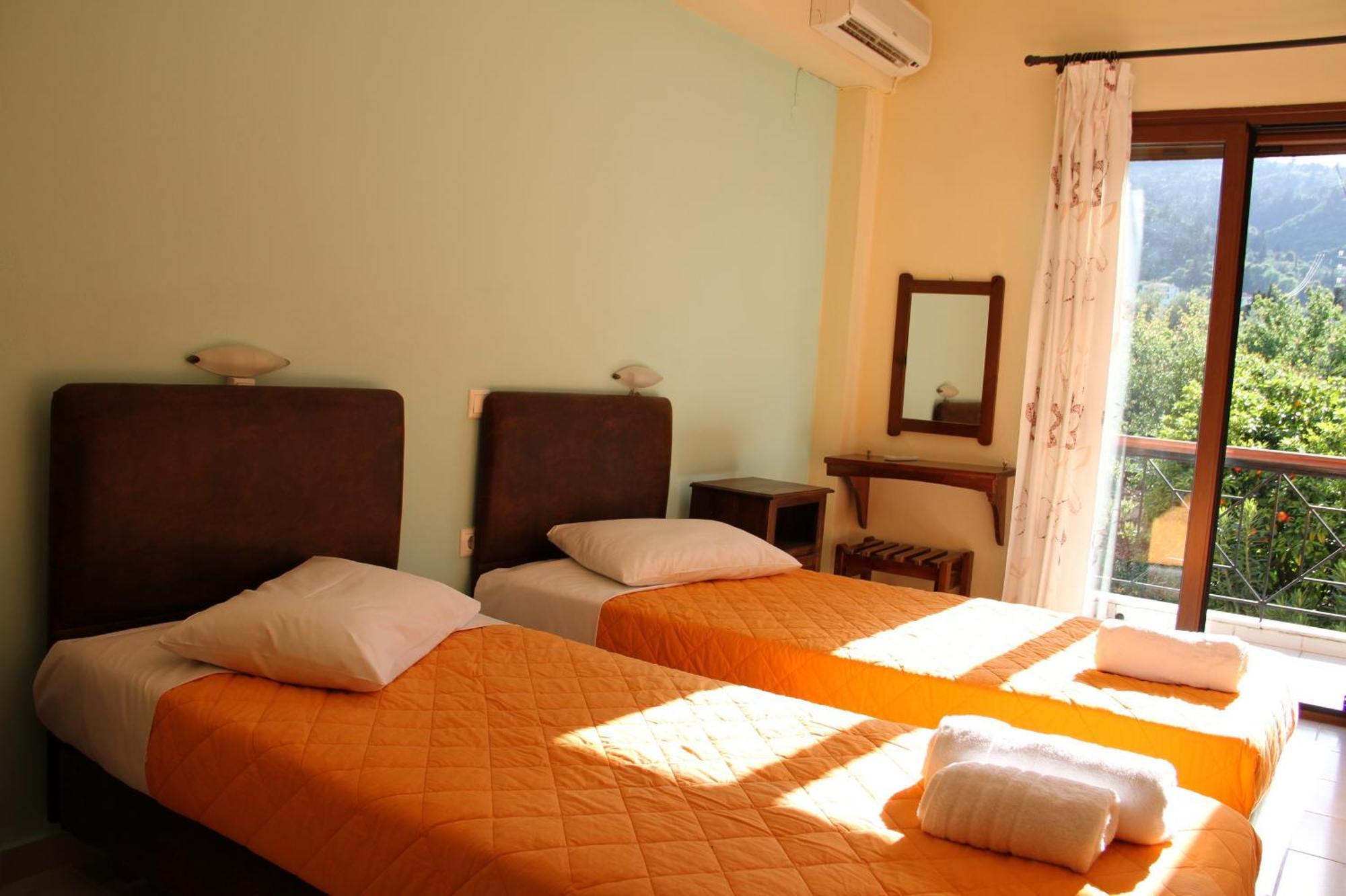 Vicky Apartments Nikiana Room photo